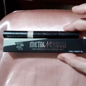 DISCONTINUED Kat Von D Metal Crush Liquid